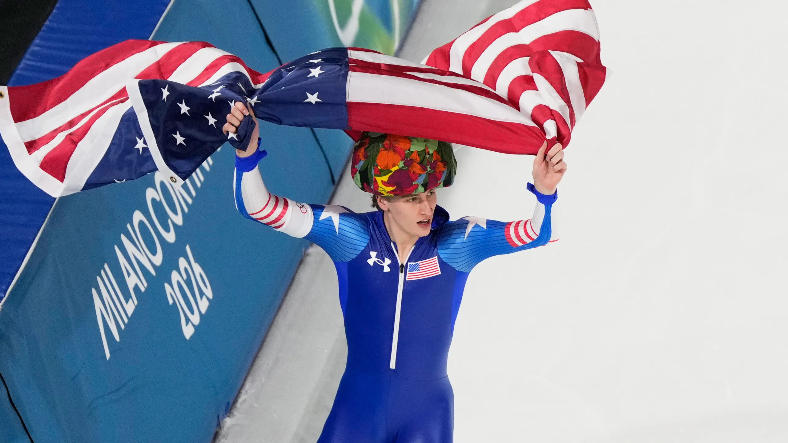 Jordan Stolz Olympic record